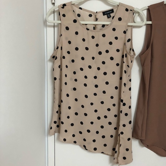 2xHP✨Le Château set of 2 small blouses NWOT - Picture 3 of 13